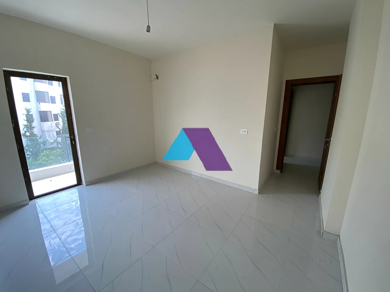 Apartment for Sale in Adonis - 2 bed, 2 bath