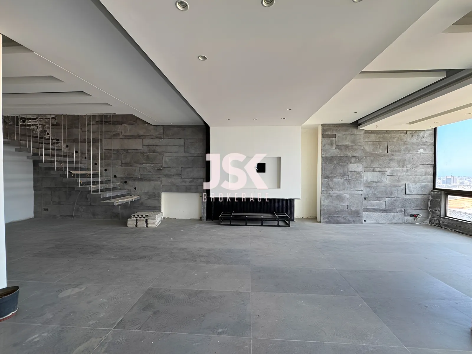 Duplex for Sale in Dekwaneh