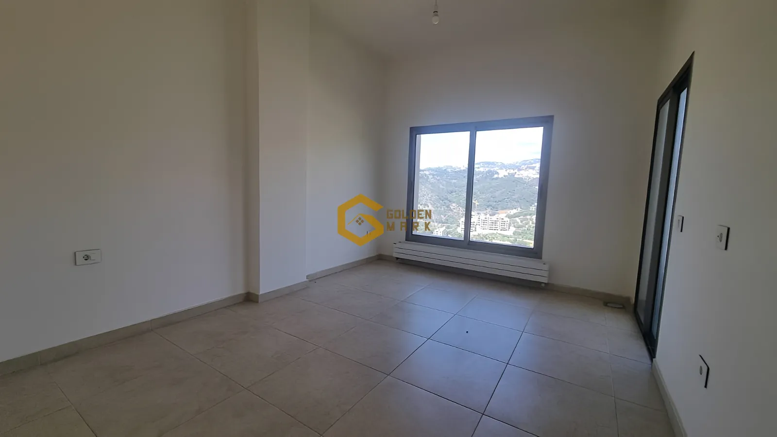 Apartment for Sale in Mazraat Yachoua