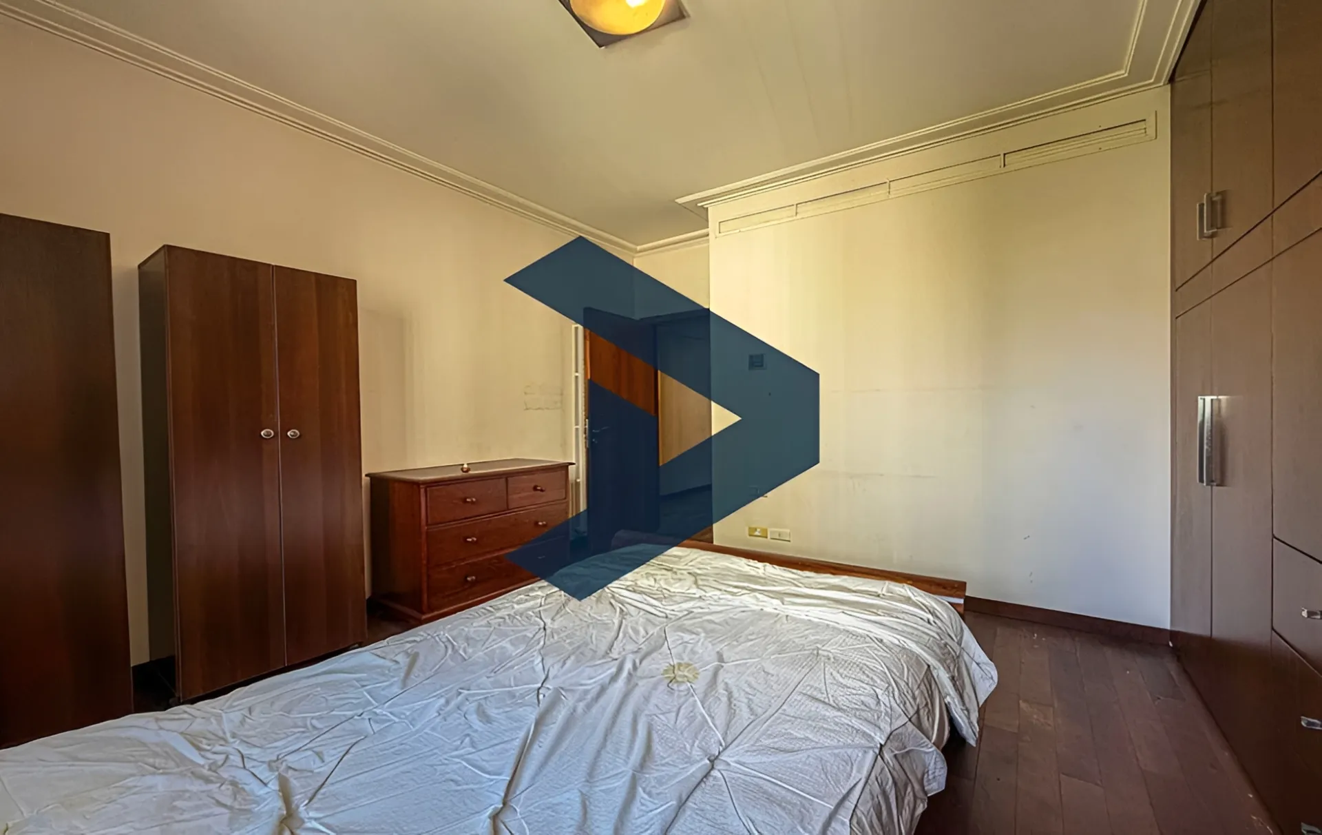 Apartment for rent in Clemenceau, Bayrut, Lebanon