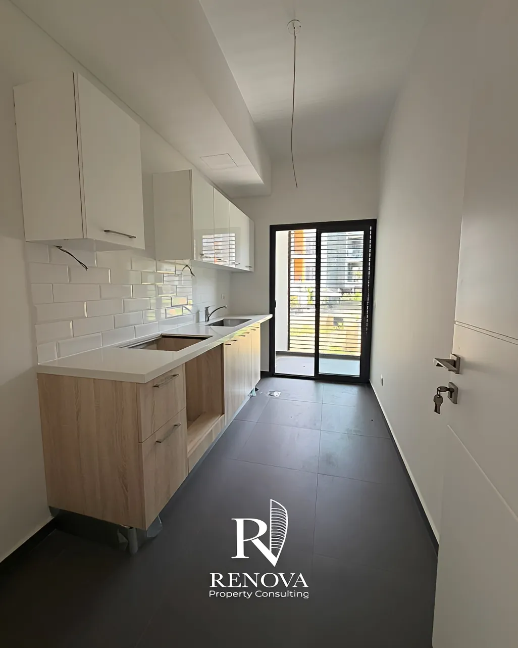 Building for rent in Mansourieh, Lebanon