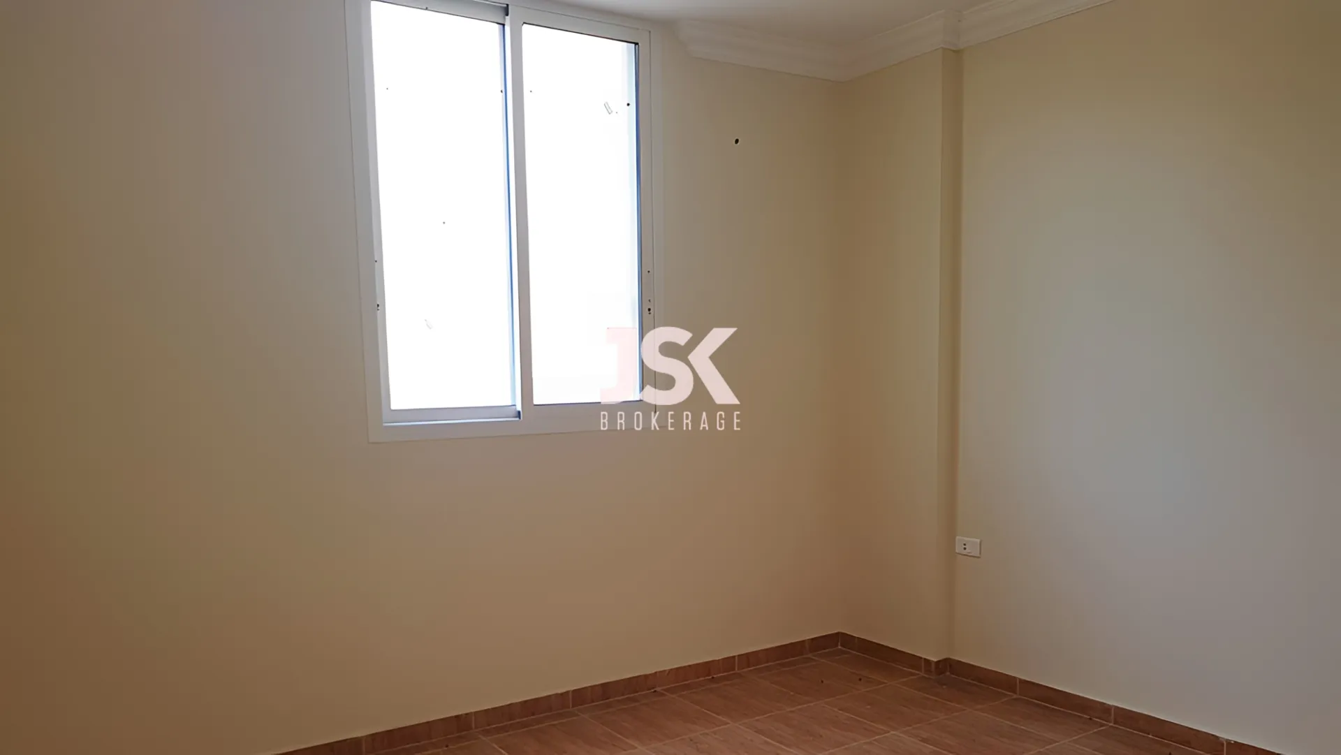 Apartment for Sale in Aamchit