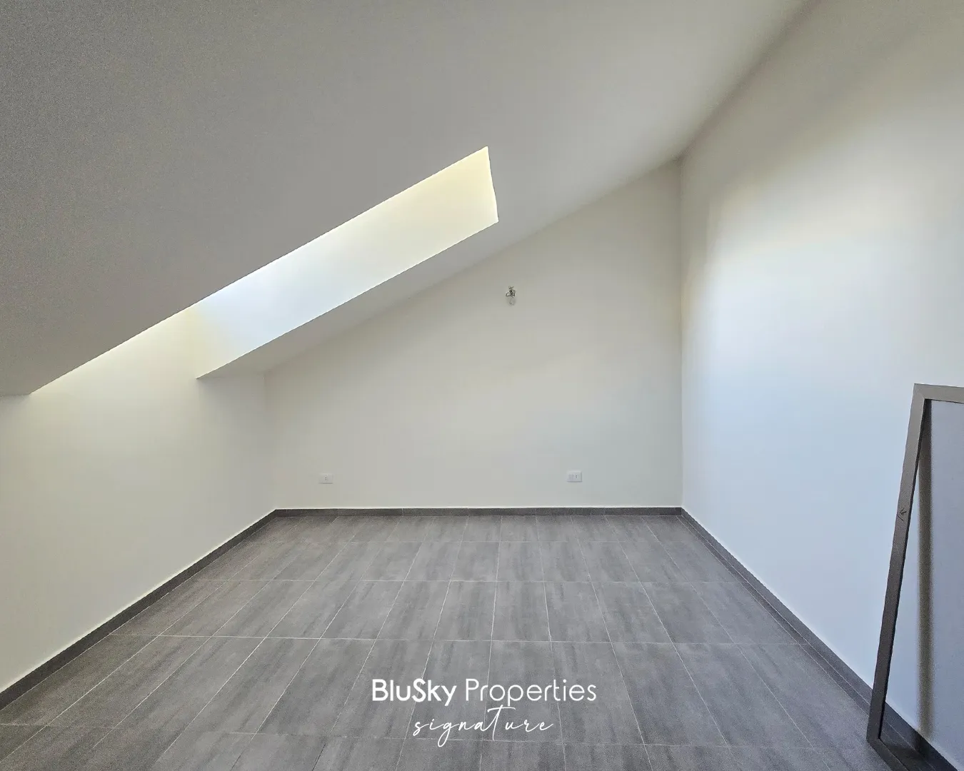 Apartment for sale in Mansourieh, lebanon