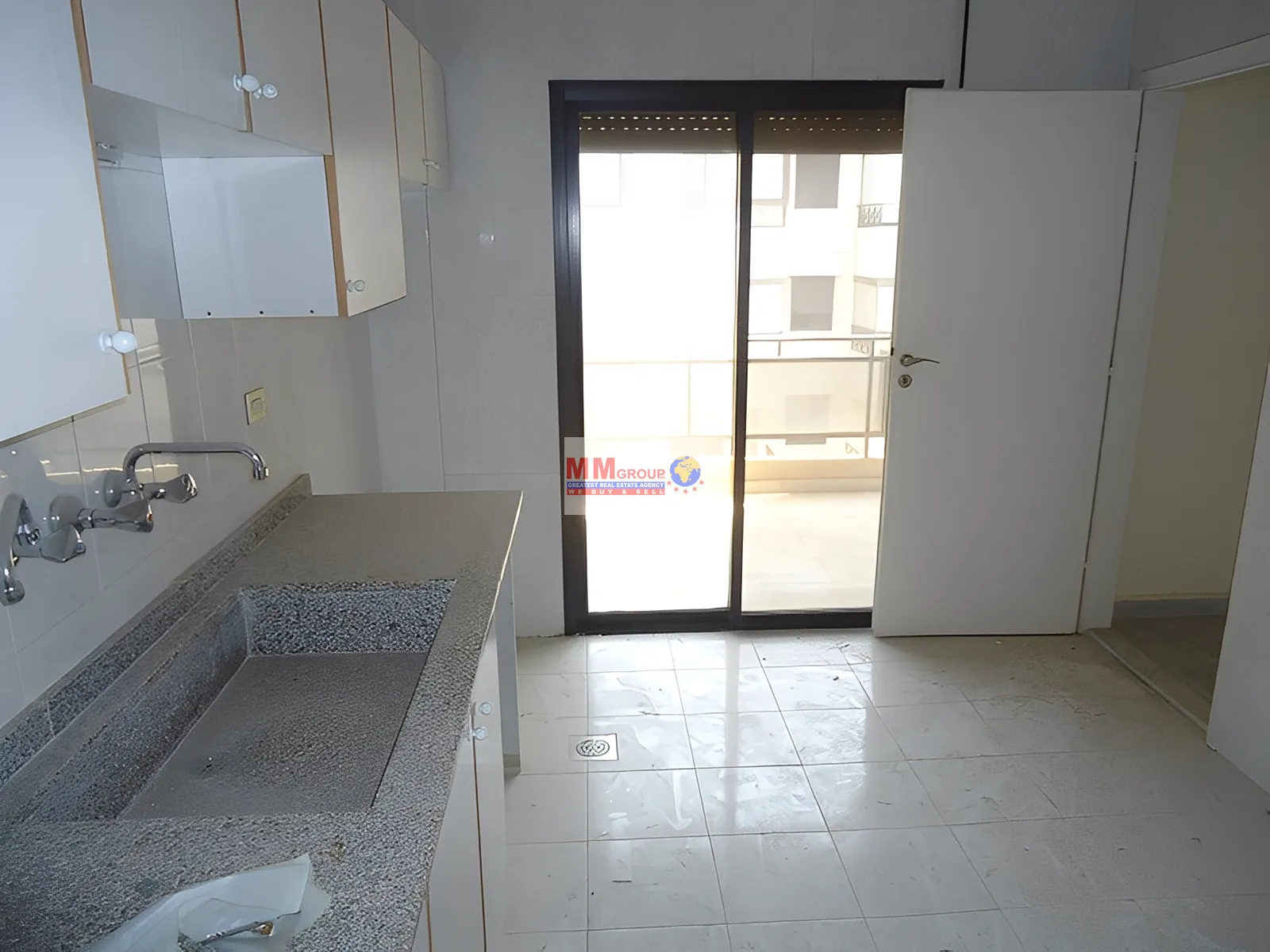 Apartment for Rent in Mansourieh