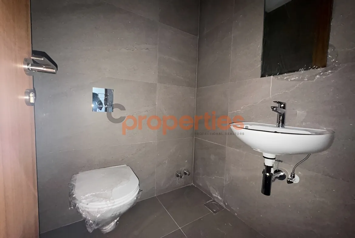 Office for Rent in Horch Tabet
