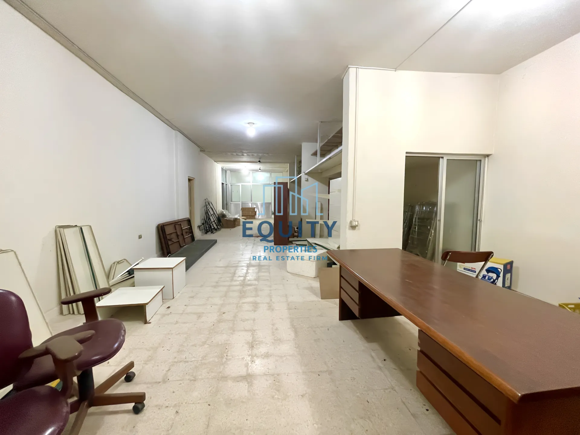 Commercial for Rent in Adonis