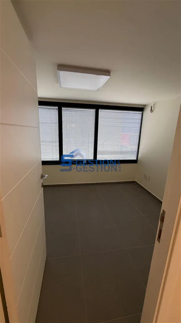 Office for Rent in Achrafieh