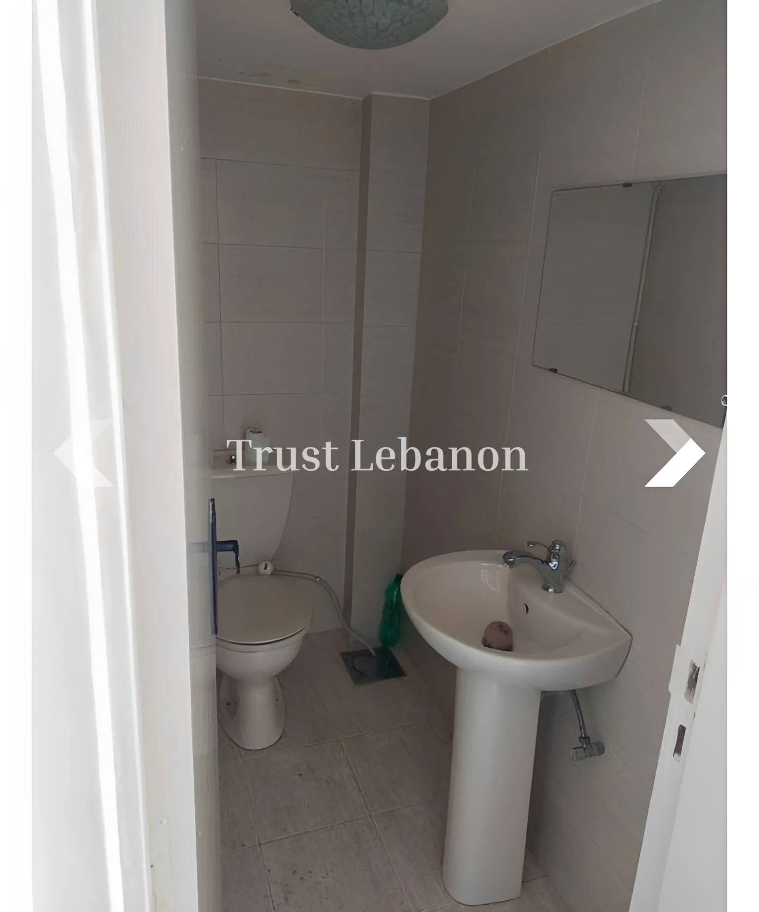 Office for rent in Dekwaneh