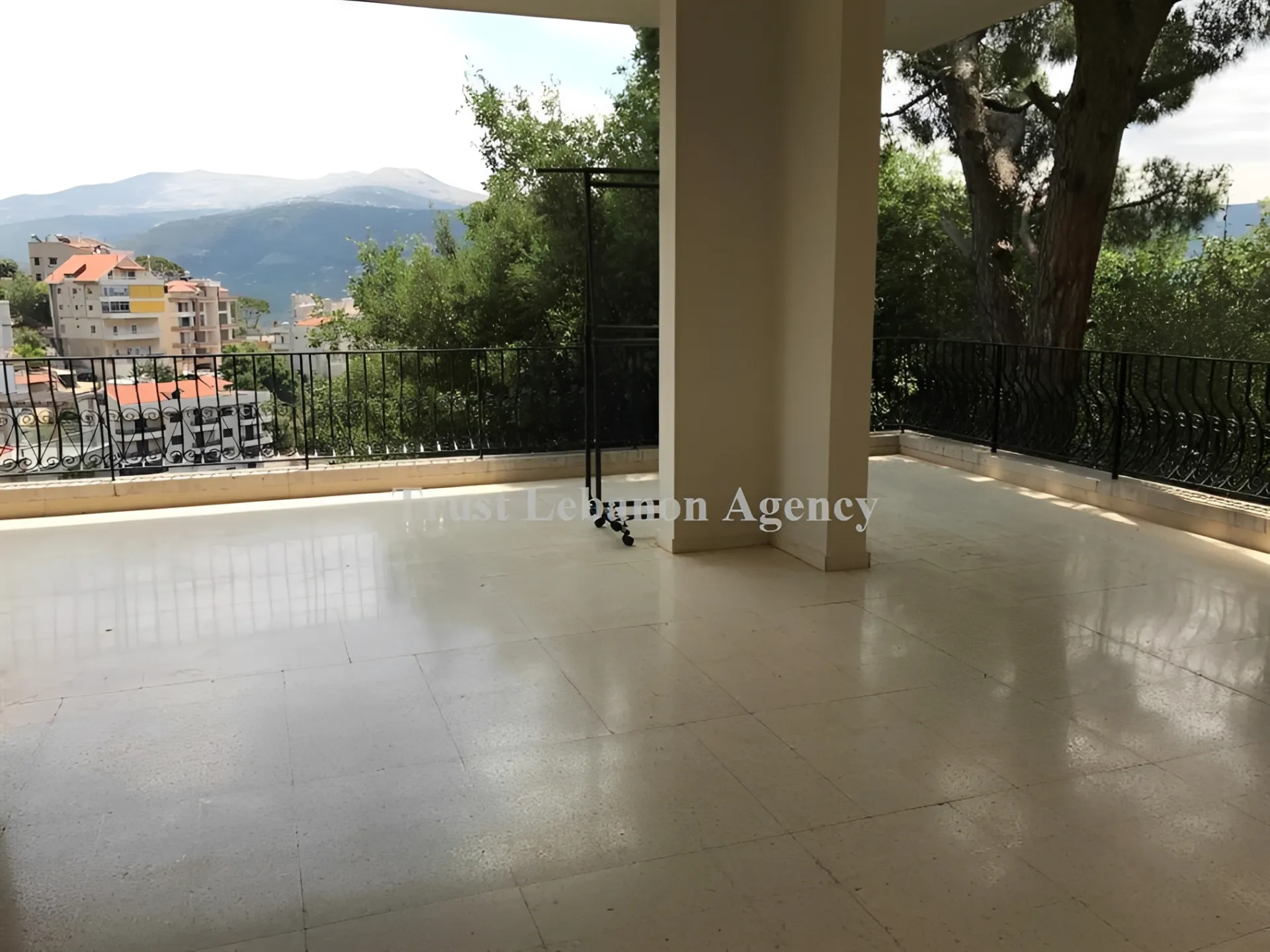 Villa for Sale in Metn Baabdat Lebanon