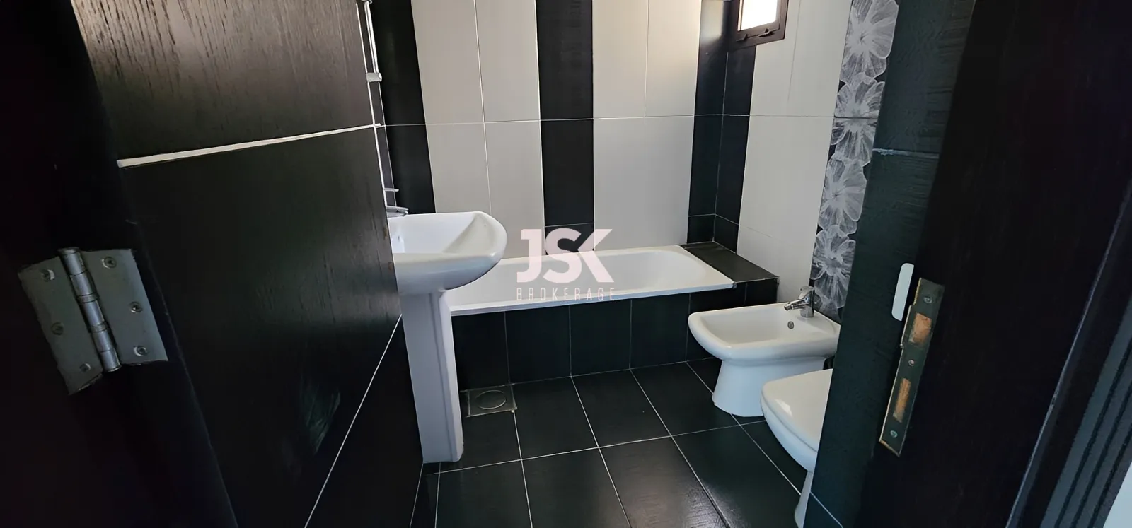 Apartment for Sale in Bsalim