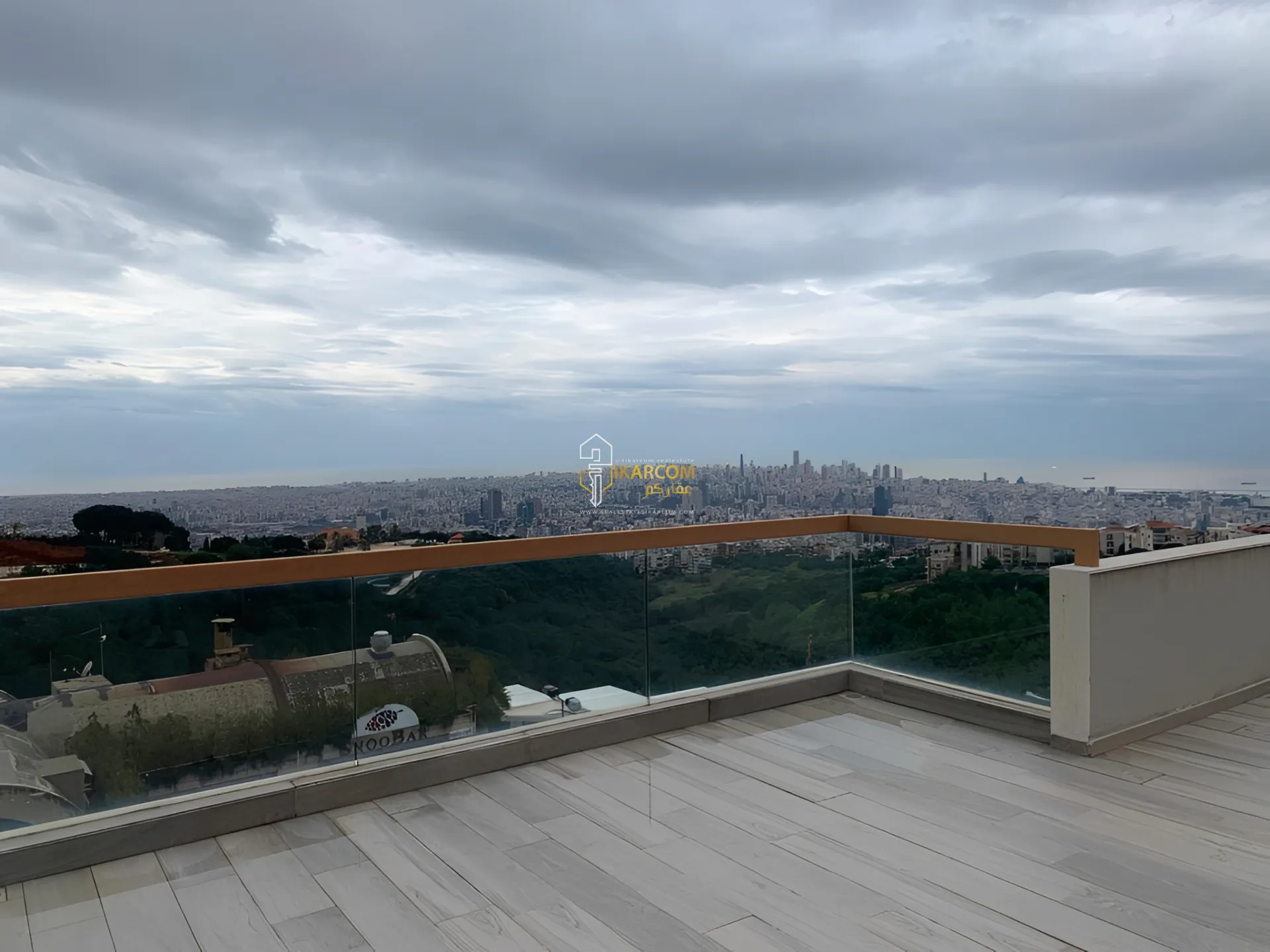 Duplex for Sale in Ain Saade - 4 bed, 5 bath