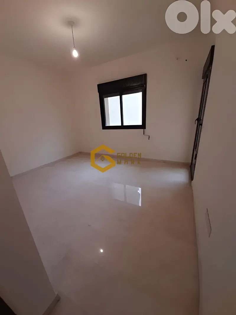 Apartment for Sale in Ras Al Naba'a, Beirut