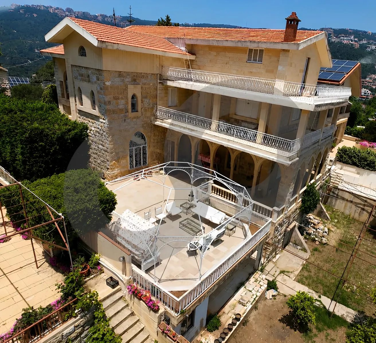 Villa for Sale in Baabdat - 4 bed, 3 bath
