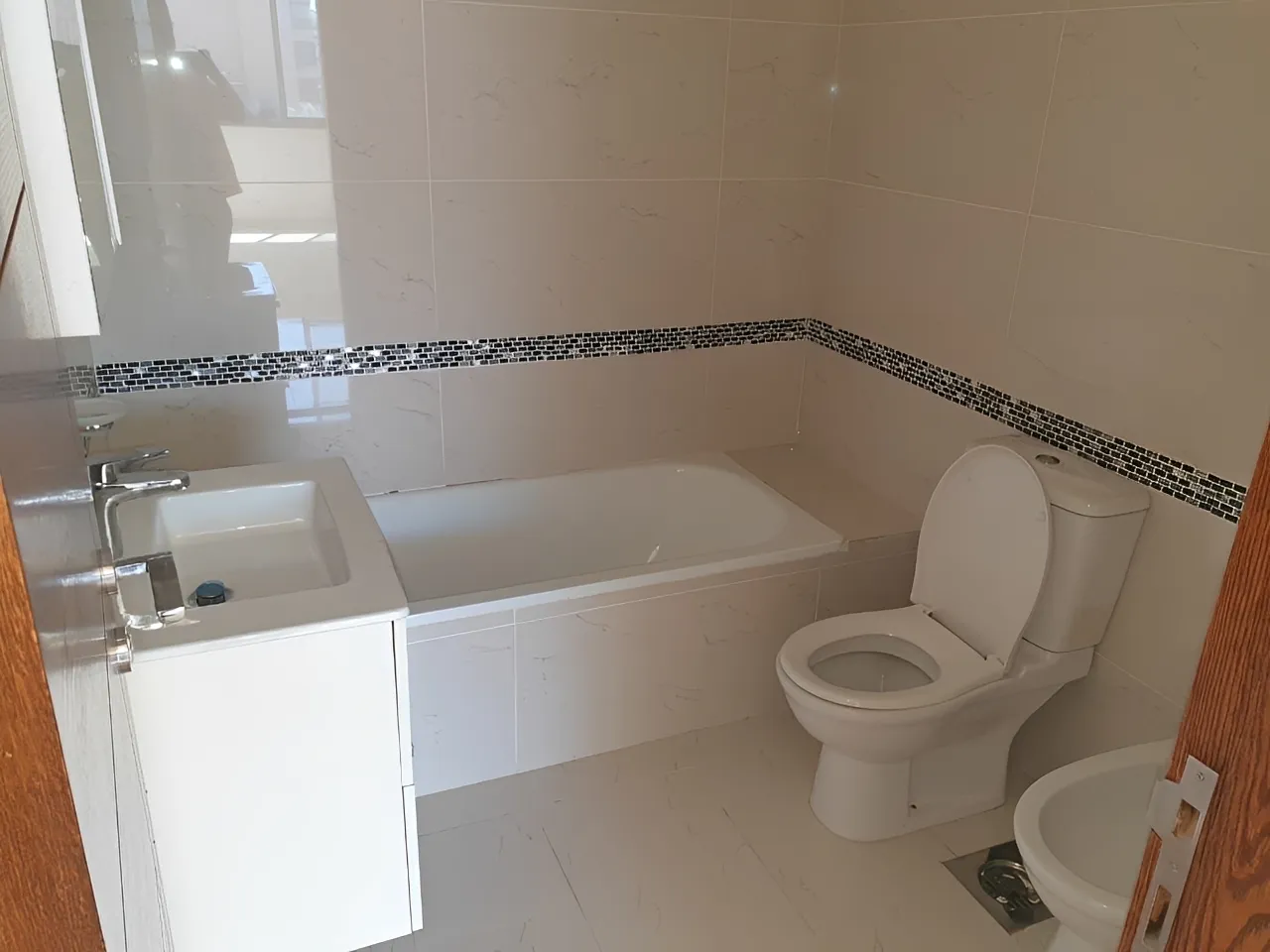 Apartment for sale in Ras al naba'a, beirut, lebanon