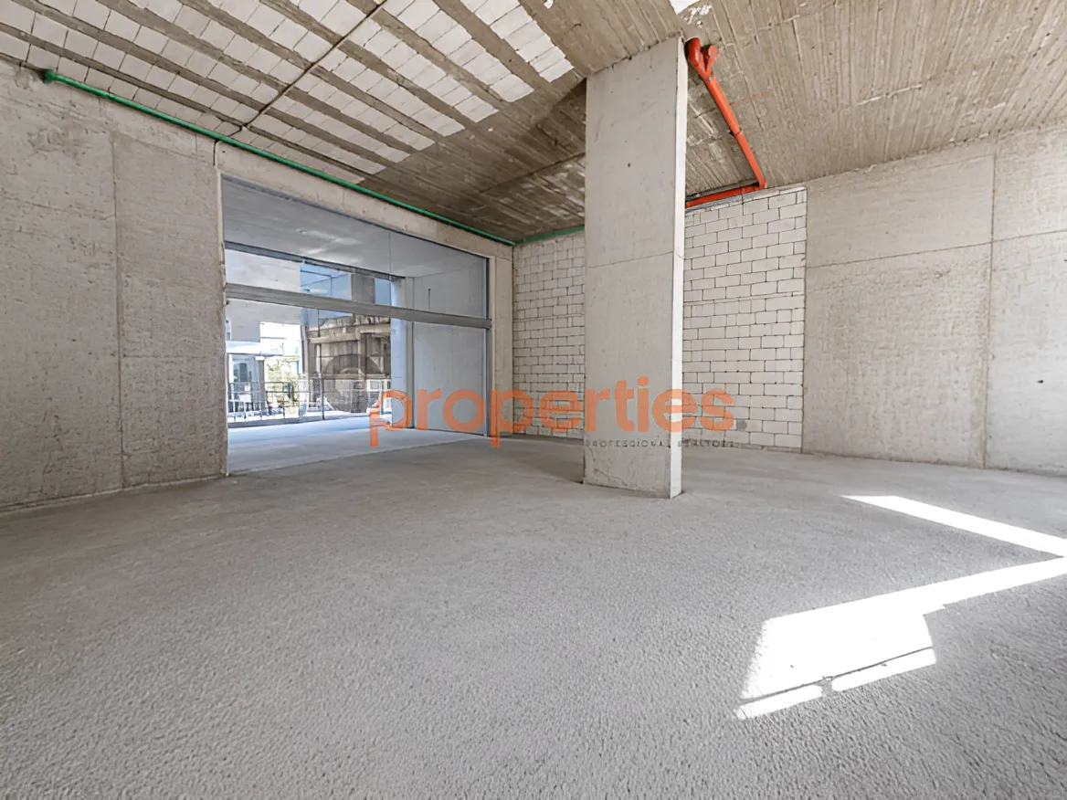 Showroom for Rent in Downtown