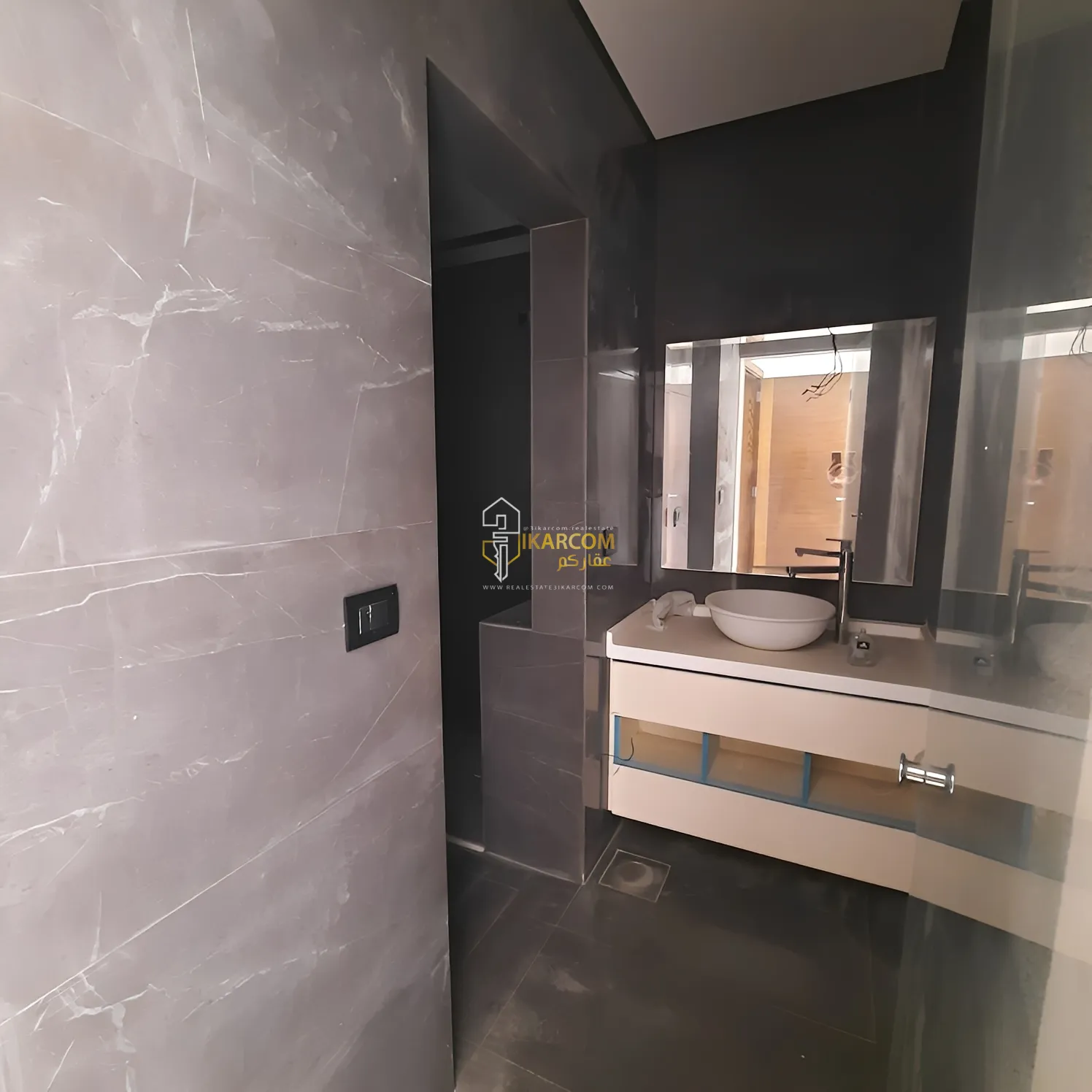 Apartment for Sale in Mar Elias, Beirut