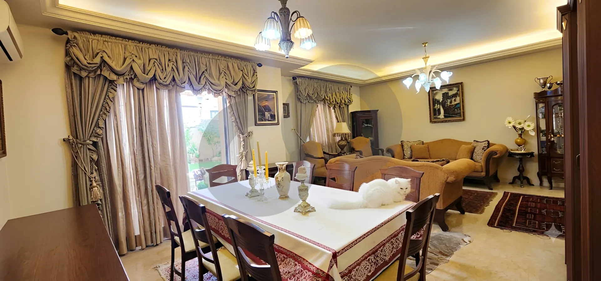 Apartment for Sale in Mazraat Yachoua - 3 bed, 4 bath