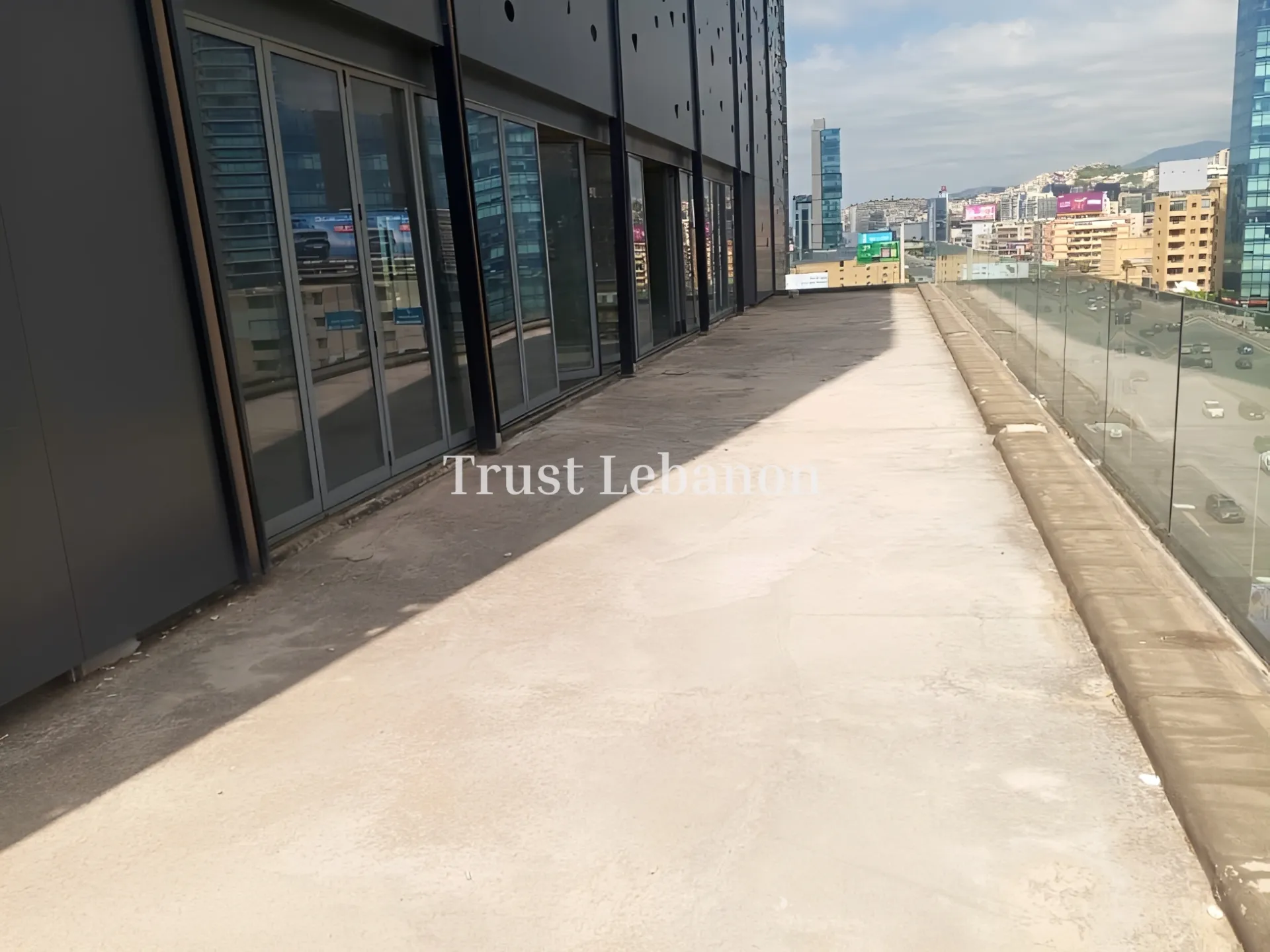 Office for rent in Antelias