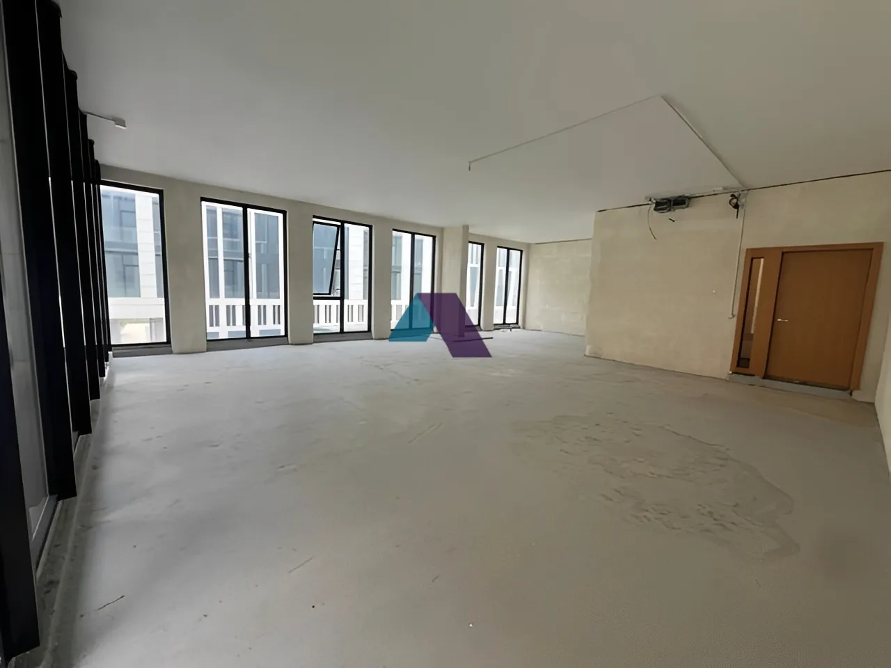 Office for Sale in Dbayeh
