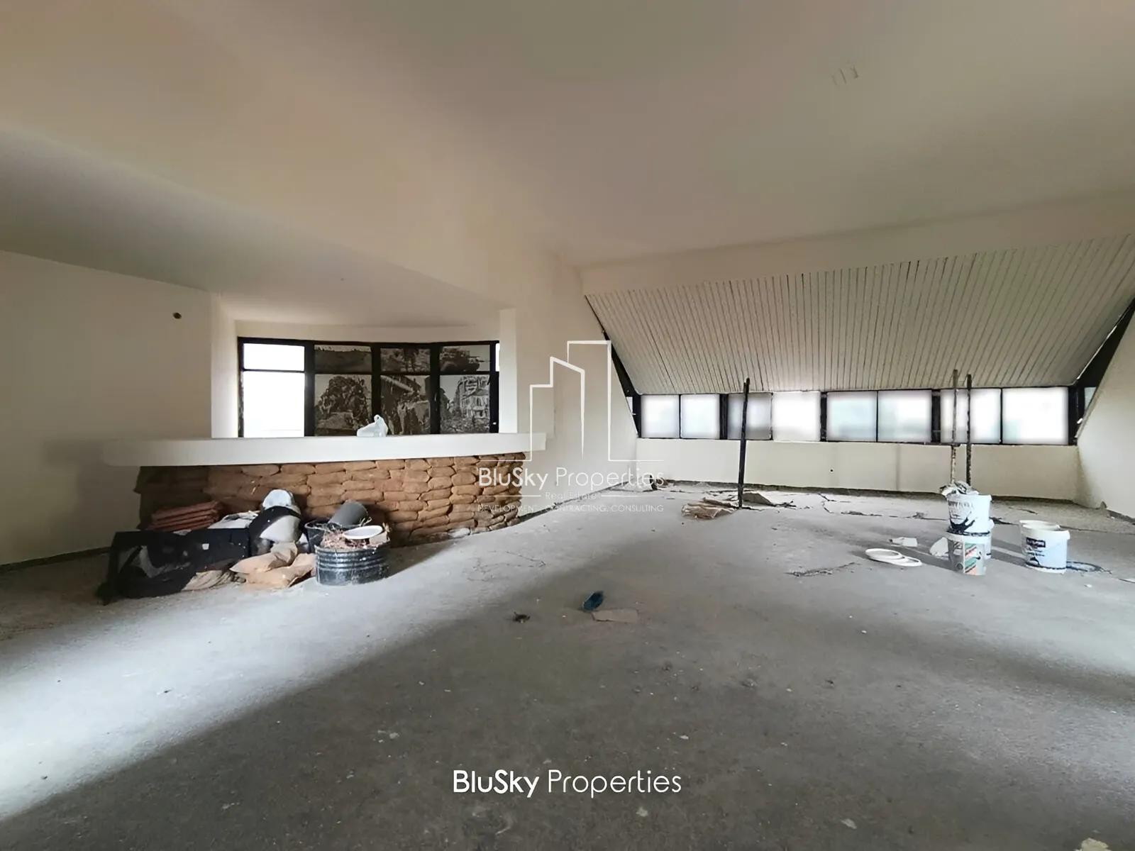 Apartment for Sale in Jbeil - 1 bed, 2 bath