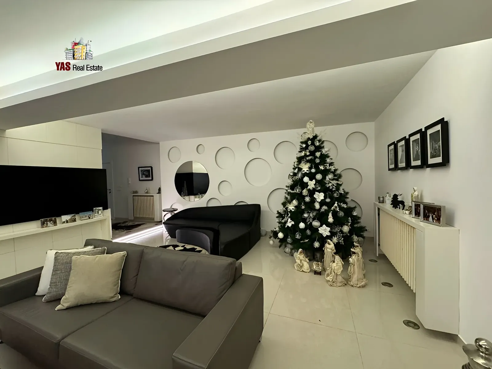Apartment for Sale in Ballouneh