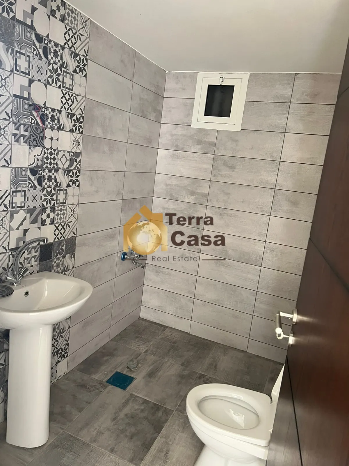 Apartment for sale in Taalabaya