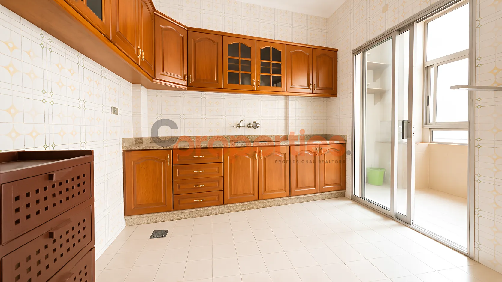Apartment for sale in Ras Al Naba'a, Beirut, Lebanon