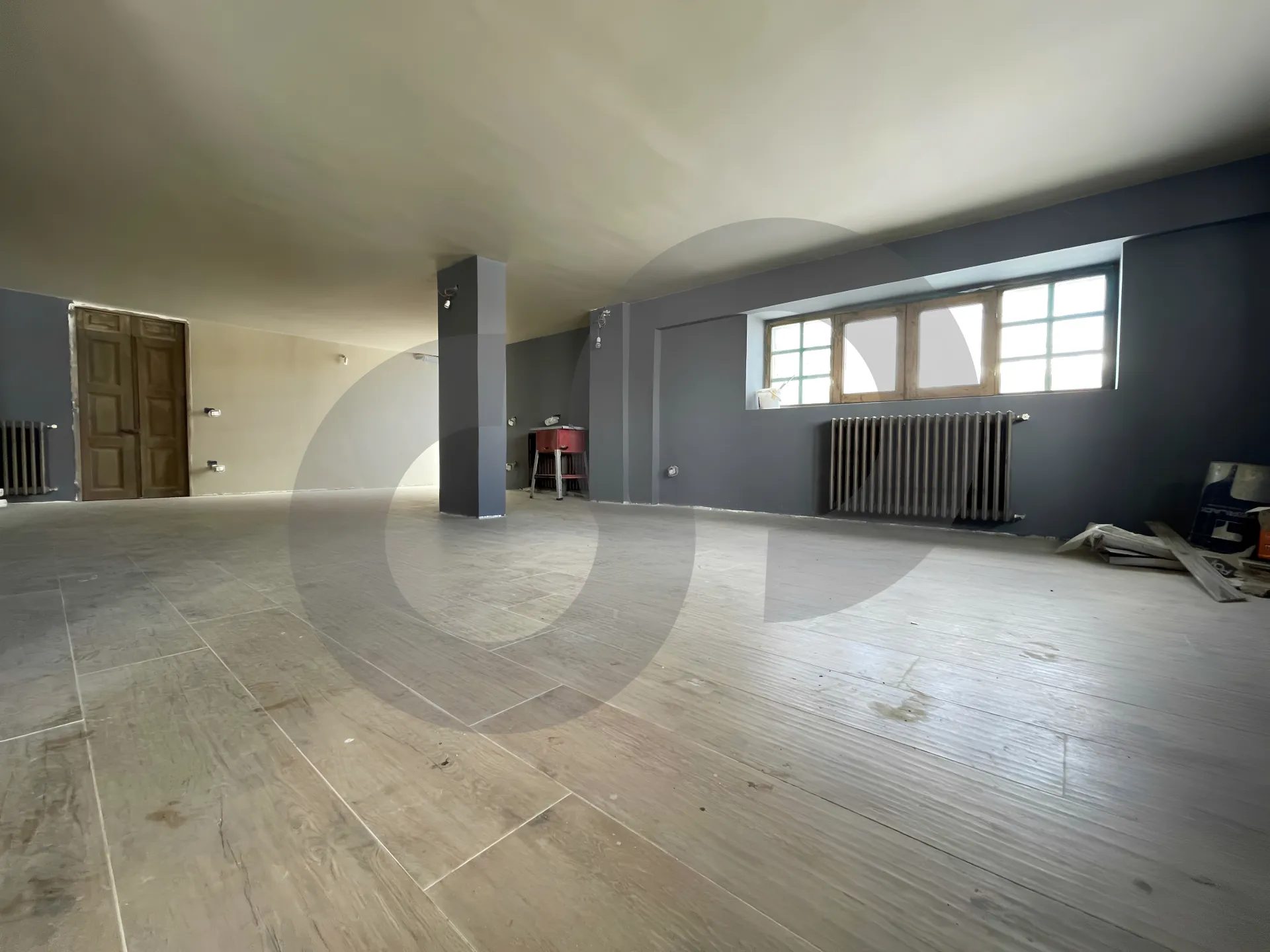 Villa for Sale in Faraya - 5 bed, 5 bath