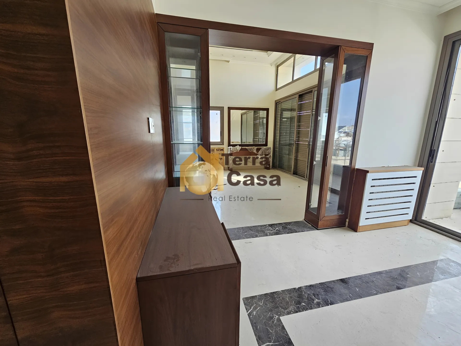 Duplex for sale in Achrafieh