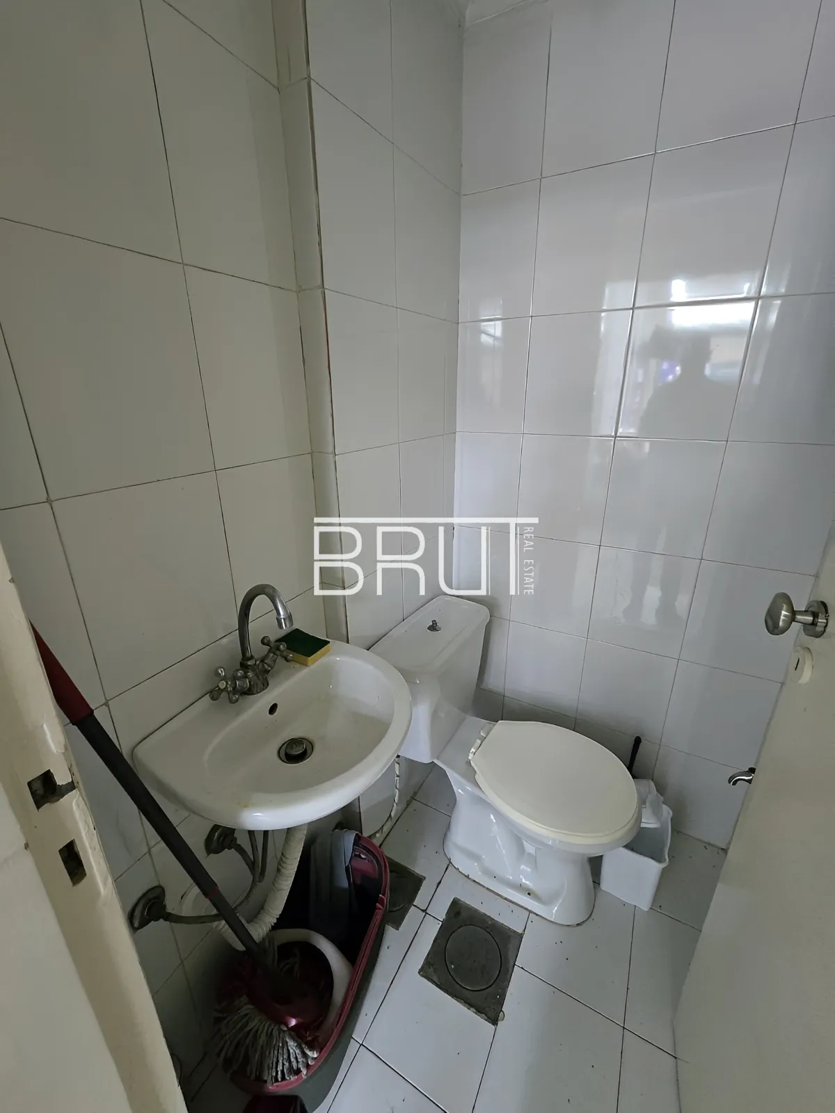 Shop for rent in Jounieh