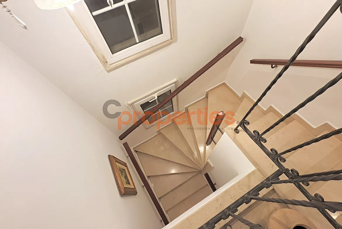 Apartment for Rent in Louaizeh