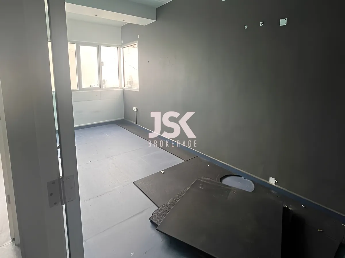 Office for Rent in Achrafieh