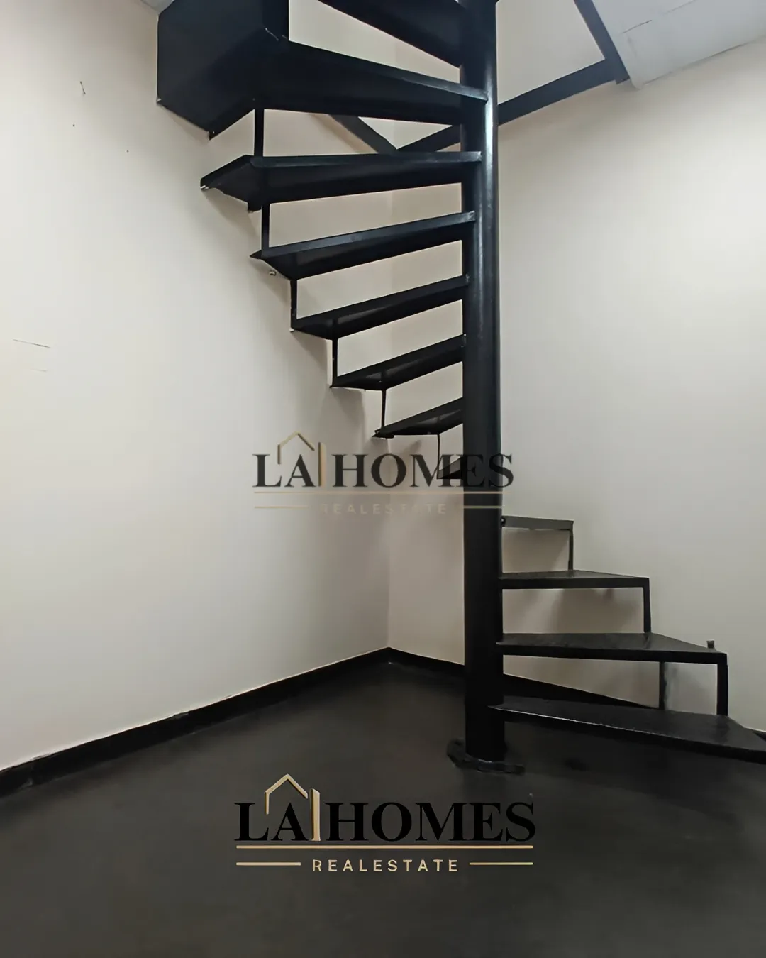 Shop for rent in Mar Elias