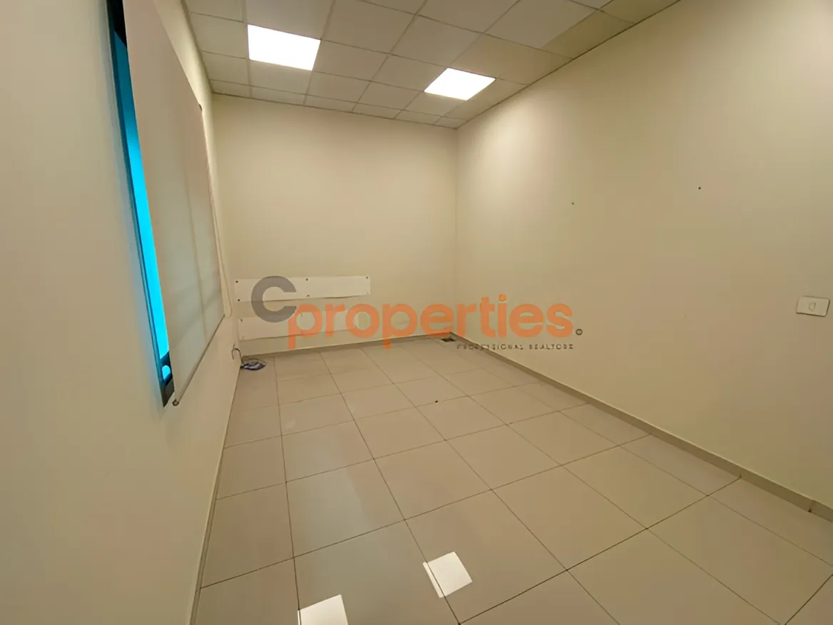Office for Rent in Zalqa