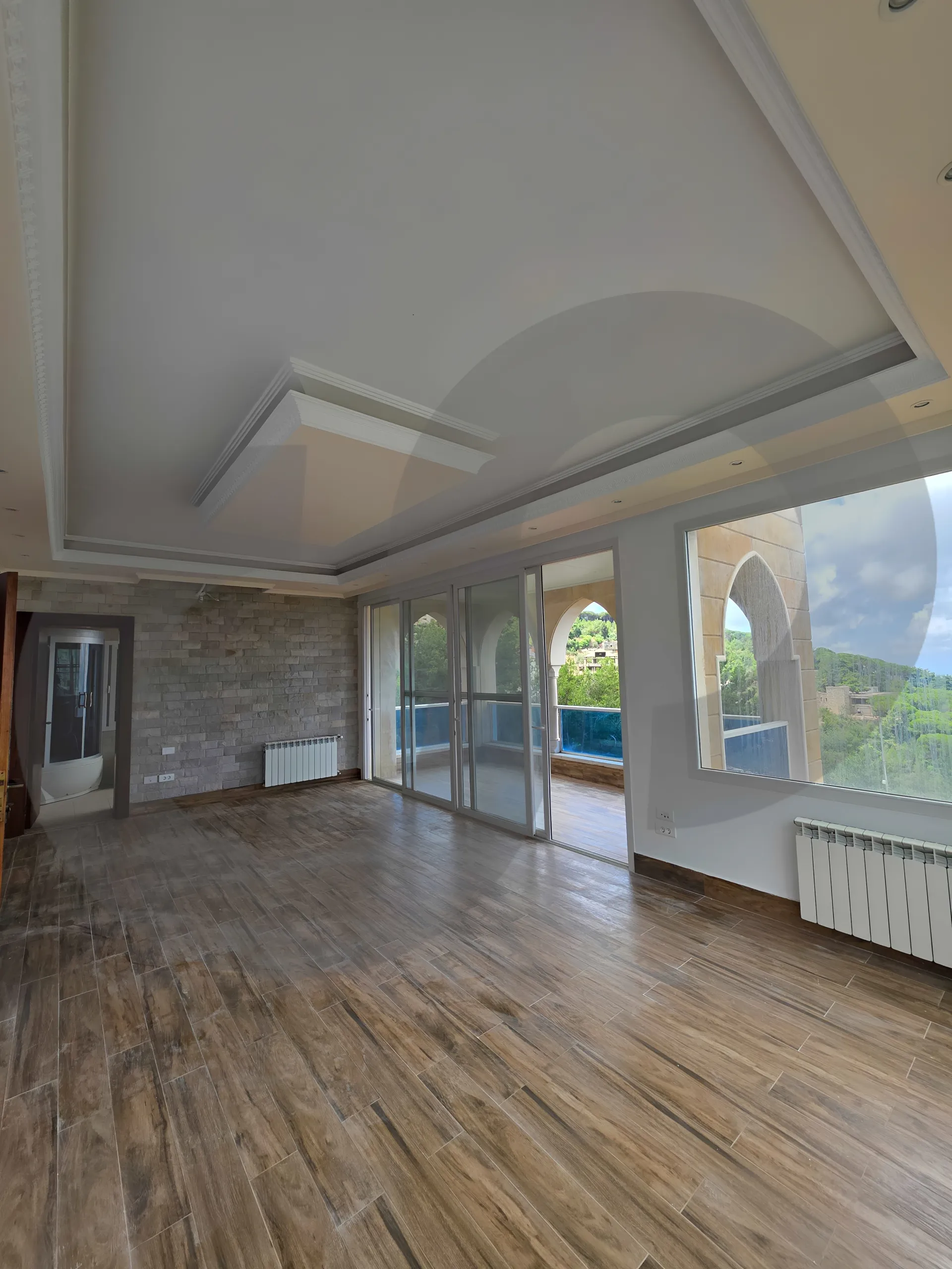 Villa for Sale in Aley