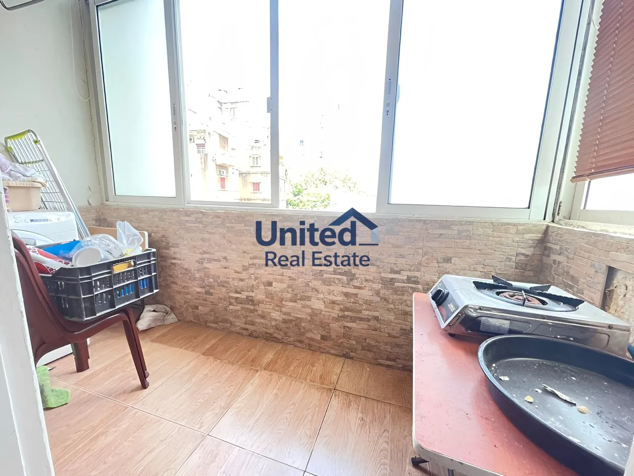 Studio for sale in Sioufi