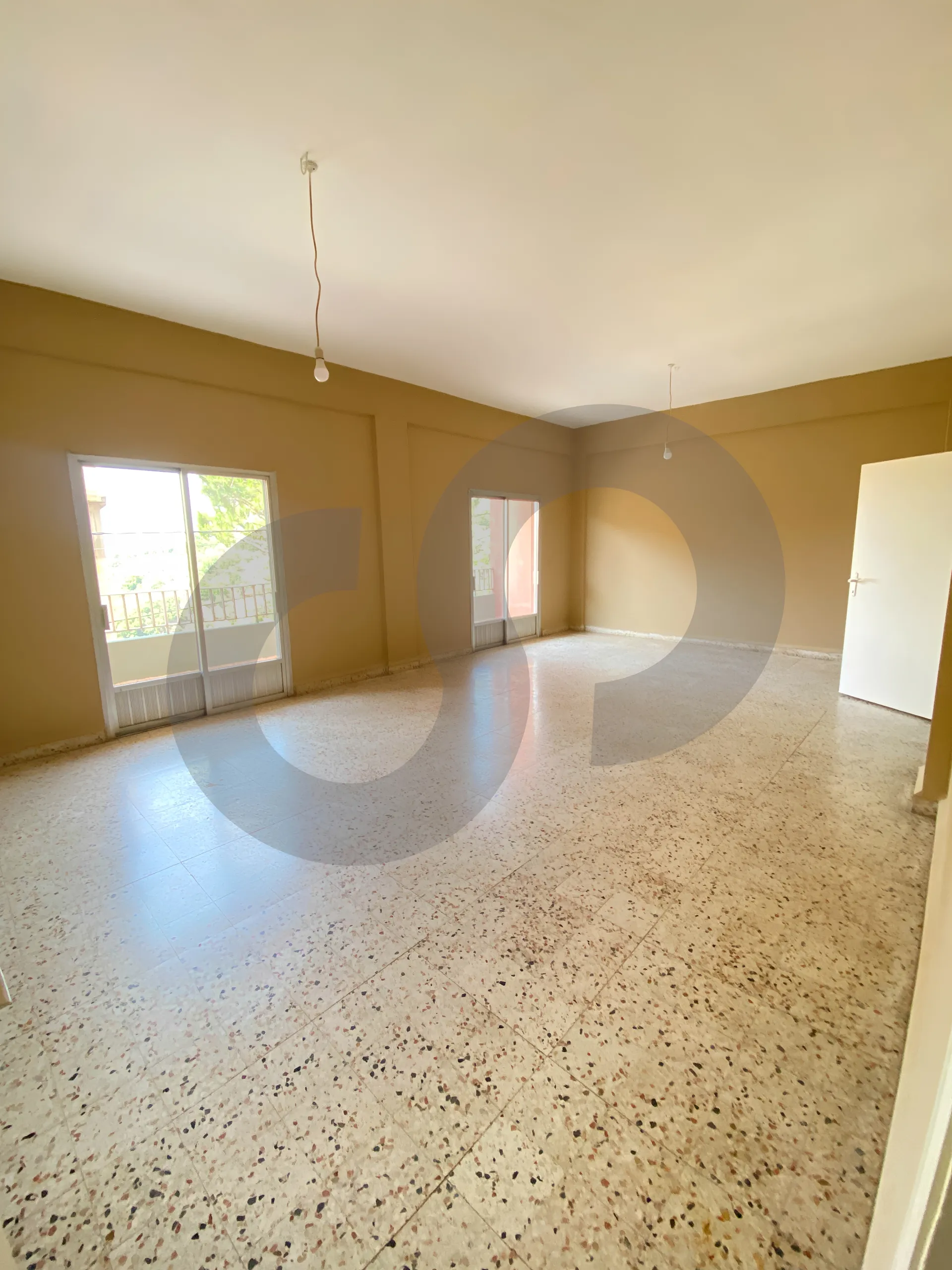 Apartment for Rent in Bchamoun - 4 bed, 2 bath