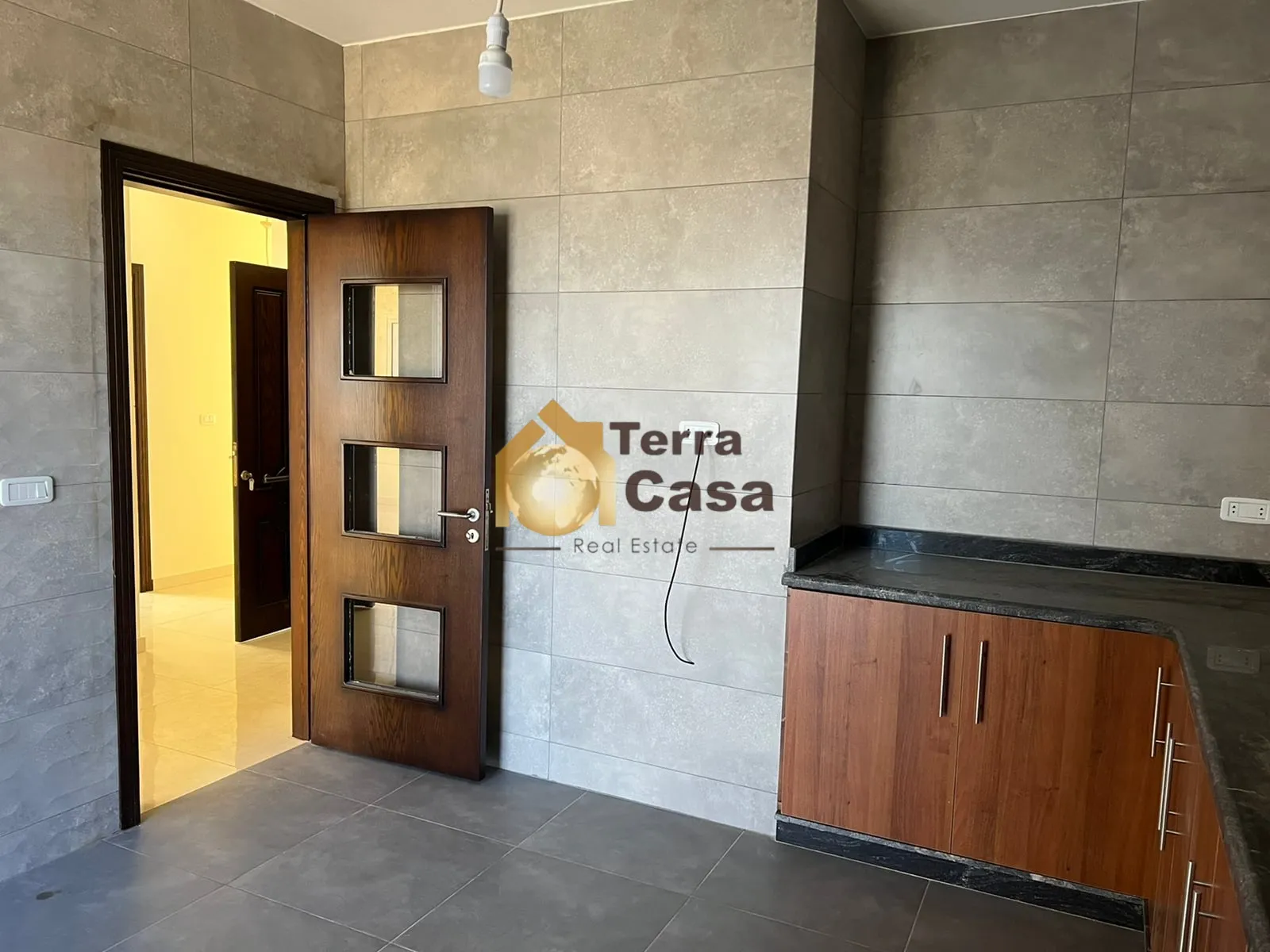 Apartment for sale in Taalabaya
