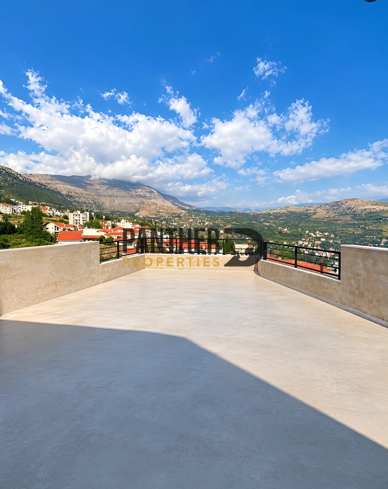 Duplex for sale in Zgharta