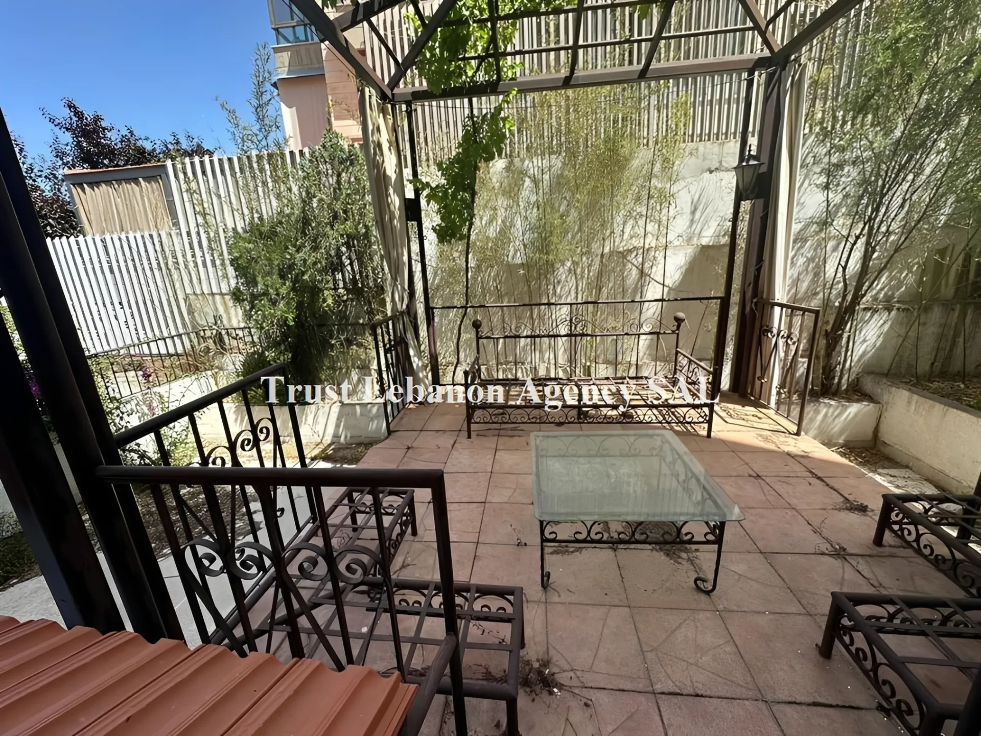 Duplex for Sale in Metn Oyoun Lebanon - 2 bed, 4 bath