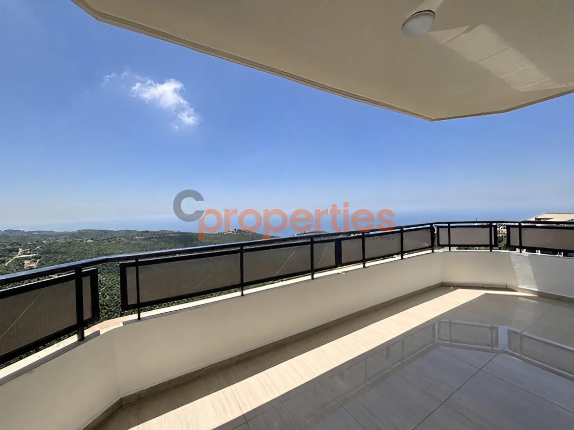 Apartment for Sale in Breij - 3 bed, 3 bath