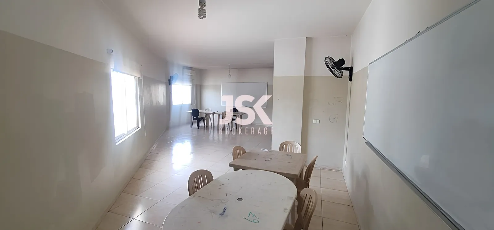 Office for rent in Zouk Mosbeh, Lebanon