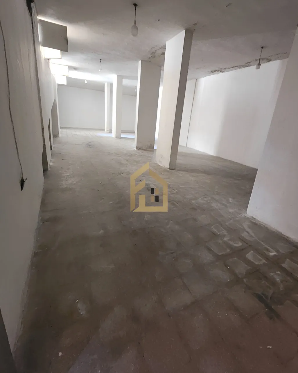 Warehouse for sale in Sin El Fil, Lebanon
