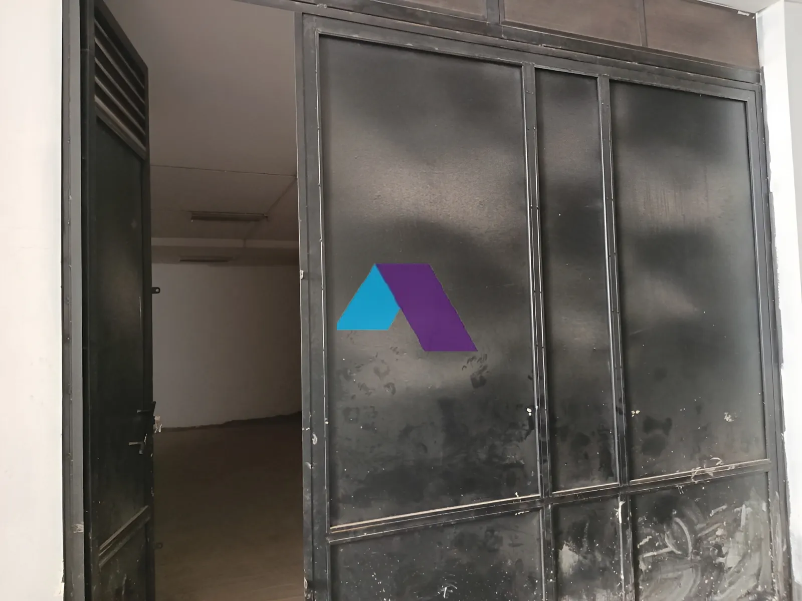 Warehouse for Sale in Baouchriyeh