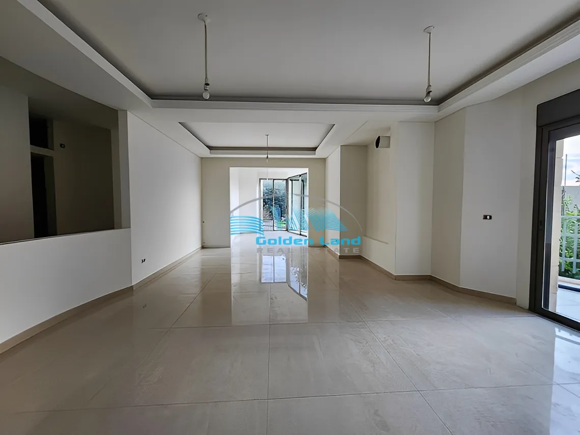 Apartment for Sale in Oyoun, Lebanon - 3 bed, 4 bath