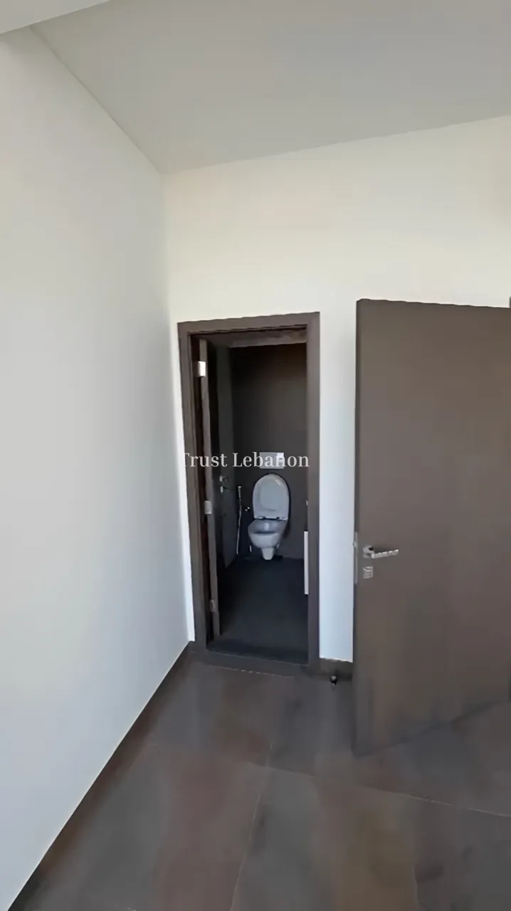 Office for rent in Antelias, Lebanon