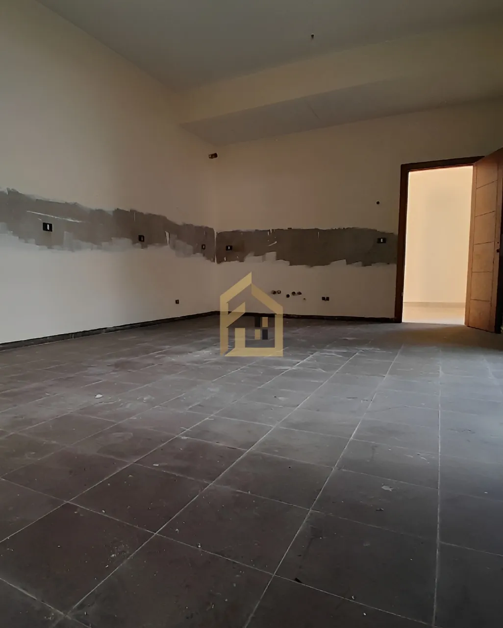 Duplex for sale in Adma w Dafnah, Lebanon - 4 bed, 6 bath
