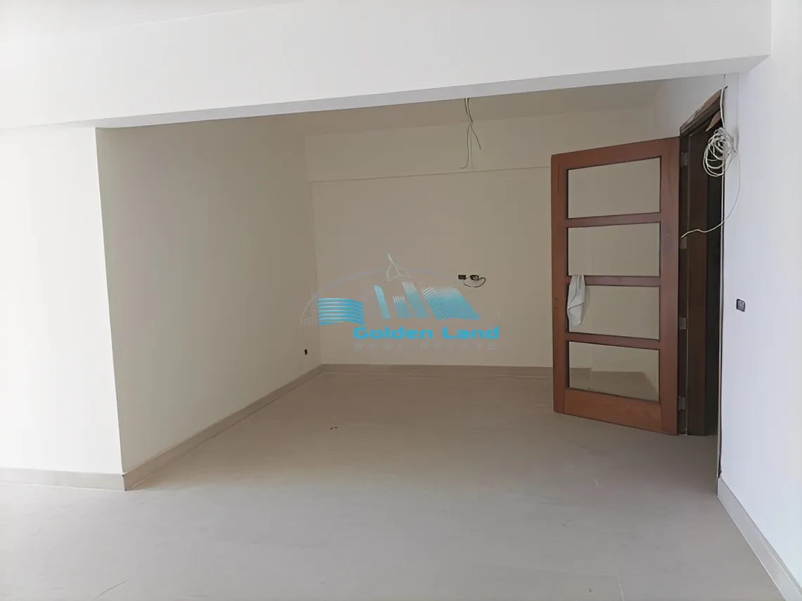 Apartment for Sale in Chouaifet El Aamroussieh, Lebanon - 3 bed, 3 bath
