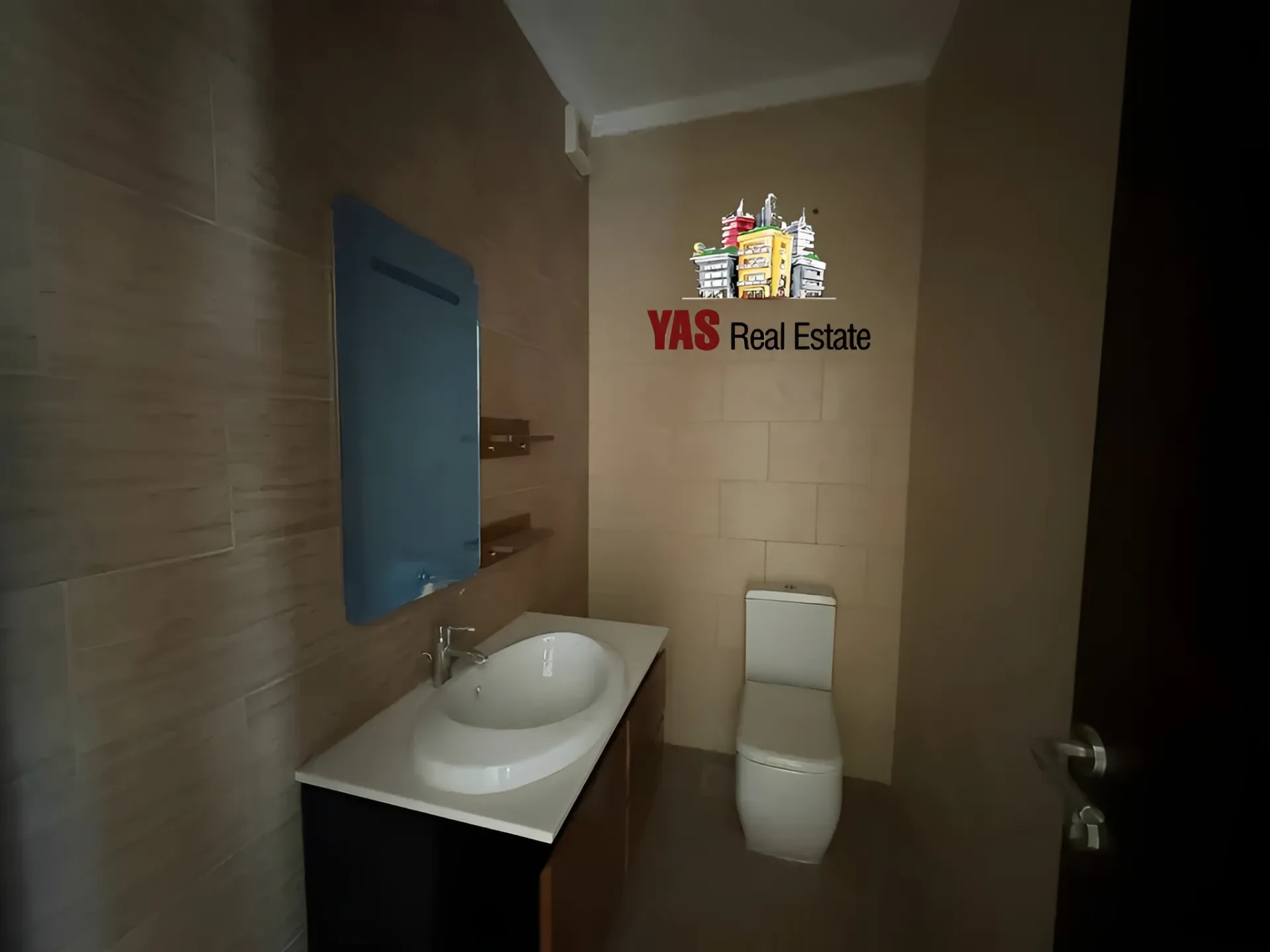 Apartment for Sale in Ballouneh