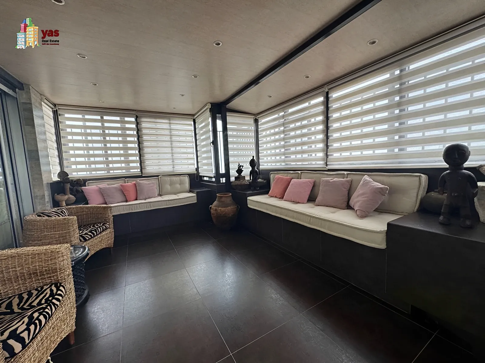 Apartment for Sale in Ballouneh